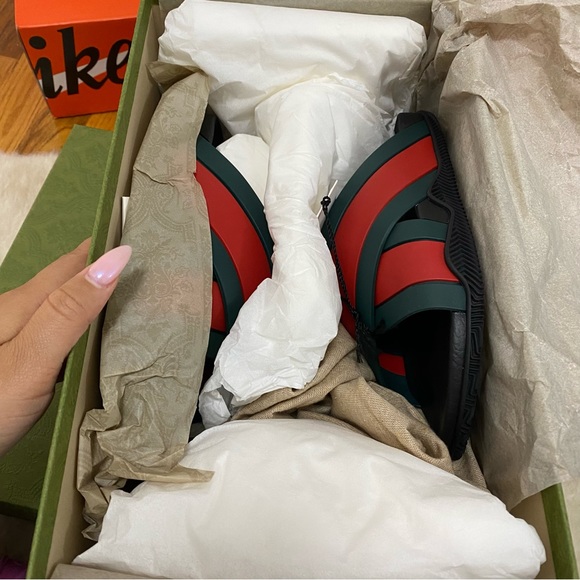 Gucci crisscross slides - Picture 5 of 5